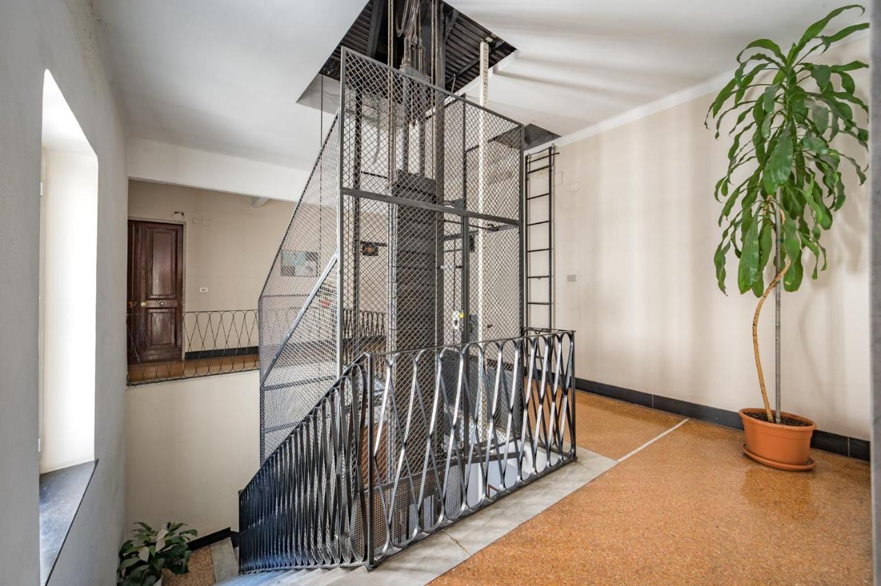 Joivy Penthouse Flat With Terrace Appartement Genua Buitenkant foto